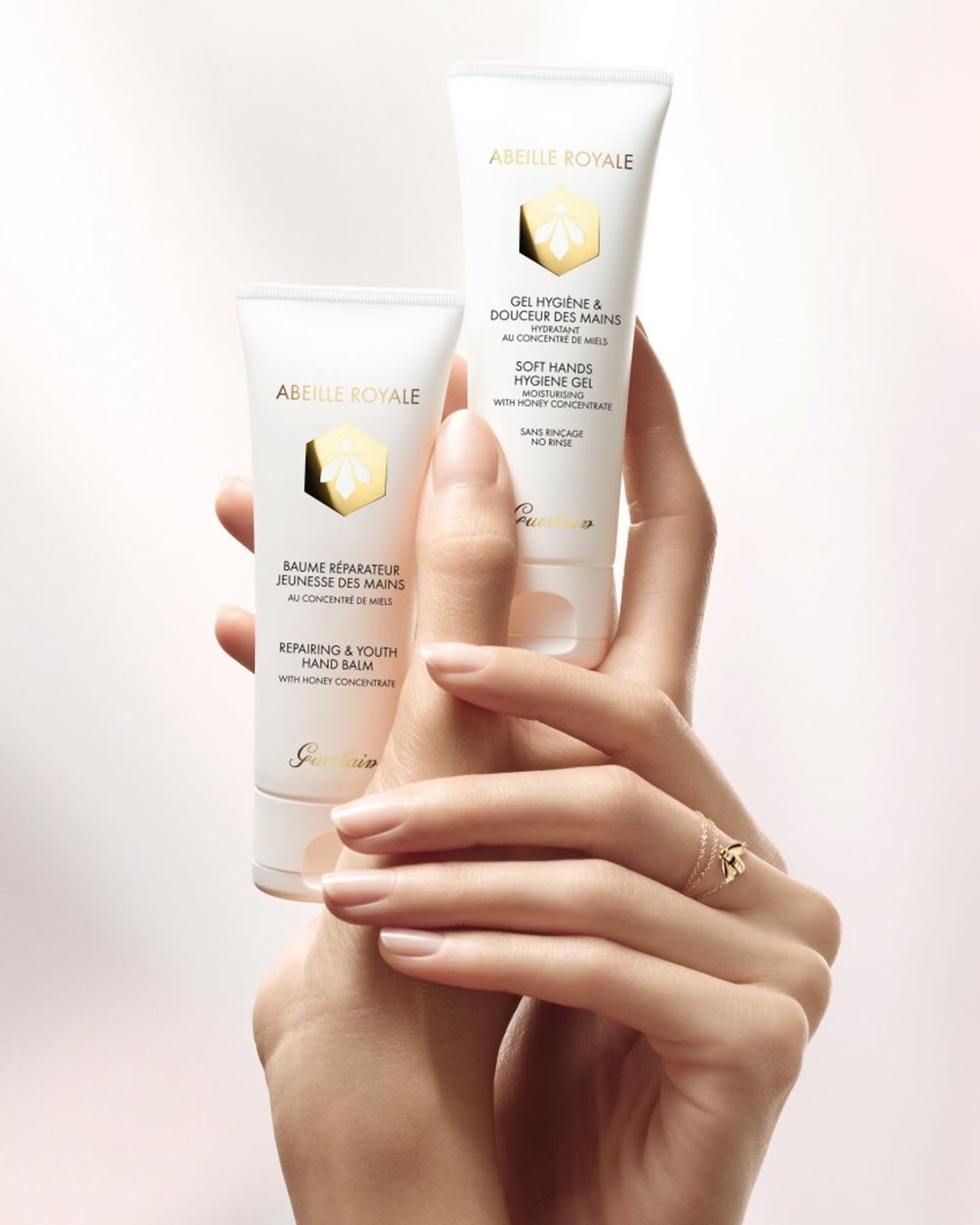 Guerlain - Introducing the new hands ritual.

Abeille Royale Hands Ritual.
A two-step treatment with honey concentrate.

Soft Hands Hygiene Gel cleans and protects, while Repairing & Youth Hand Balm s...
