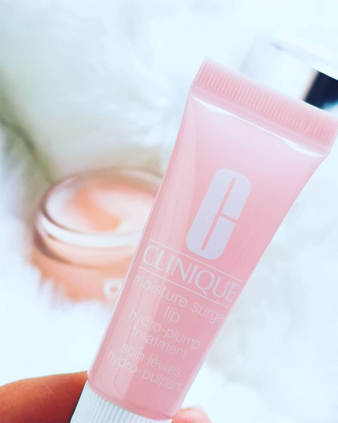 Clinique - Are your lips feeling dry after wearing a face mask or covering?
 
Our multi-tasking Moisture Surge Lip Hydro-Plump Treatment smooths and moisturizes for soft, dewy lips. 

📸: @ginacharma #...