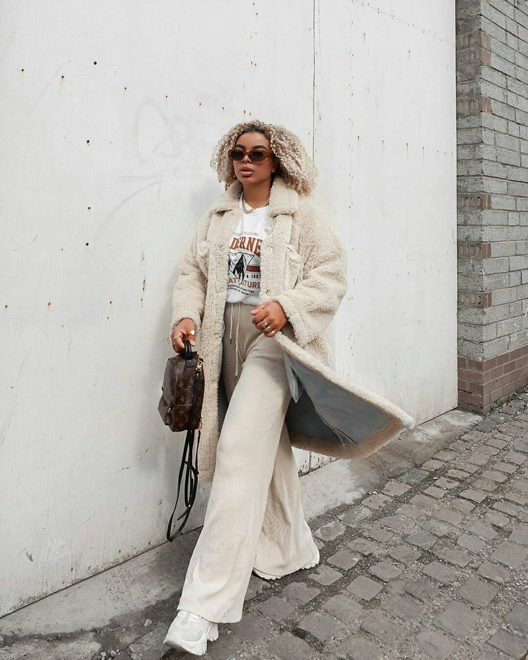 boohoo - Autumnal must-haves 💥 
​Shop @vanessardaniels look 🔎 FZZ62002,  NZZ88932