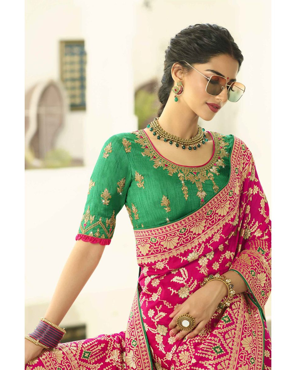 Mirraw - Shop the gorgeous bridal pink banarasi sari on @mirraw.⁣
Product ID : 3230153⁣
Shop now.⁣
.⁣
.⁣
#Trendy #Saree #banarasi #silk #Embroidered #Mirrawstyle #Ethnicwear #Mirraw #Mirrawindia #Shop...