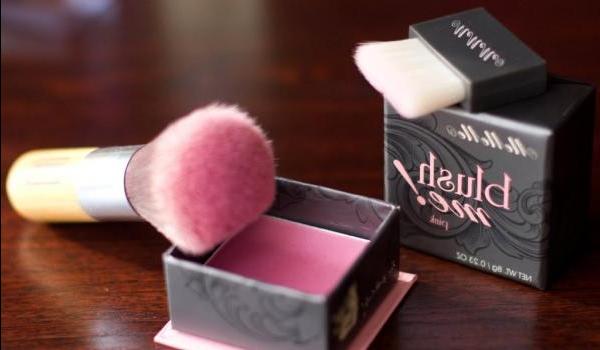 Blush Mememe Blush Me! in the shade of pink - review