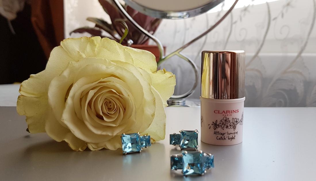 Стик clarins. Матирующий стик clarins. Clarins 01 консилер карандаш. Стик кларанс. Матирующий стик clarins.