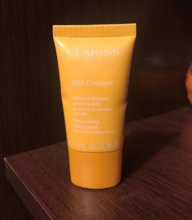 Веселенькая желтая маска с маслом манго от Clarins это то, что нужно для хмурой зимы. Для меня оказалась весьма необычной. - отзыв