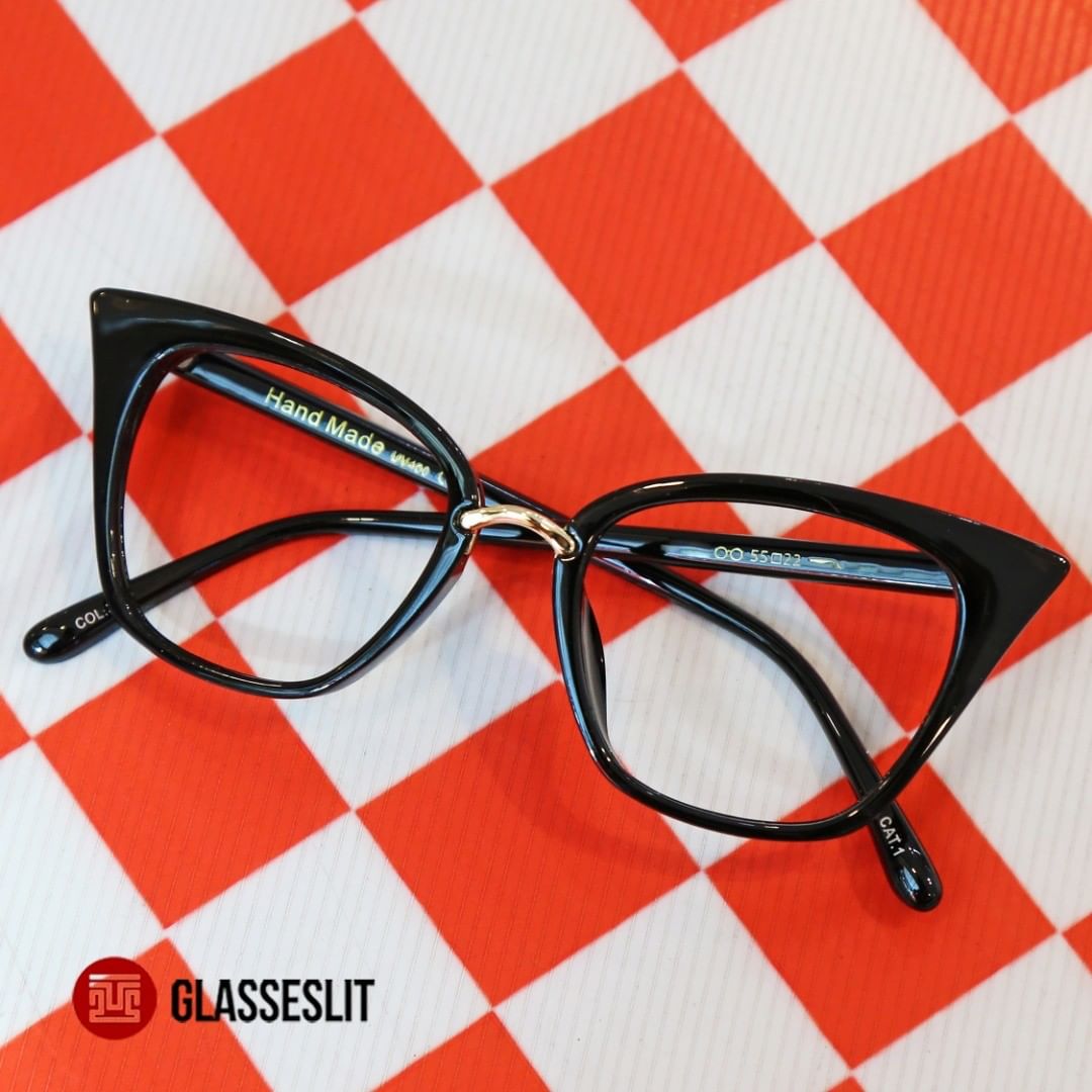 glasslit - The hot type on our website: B00811
https://www.glasseslit.com/proinfo/endi-black-b00811