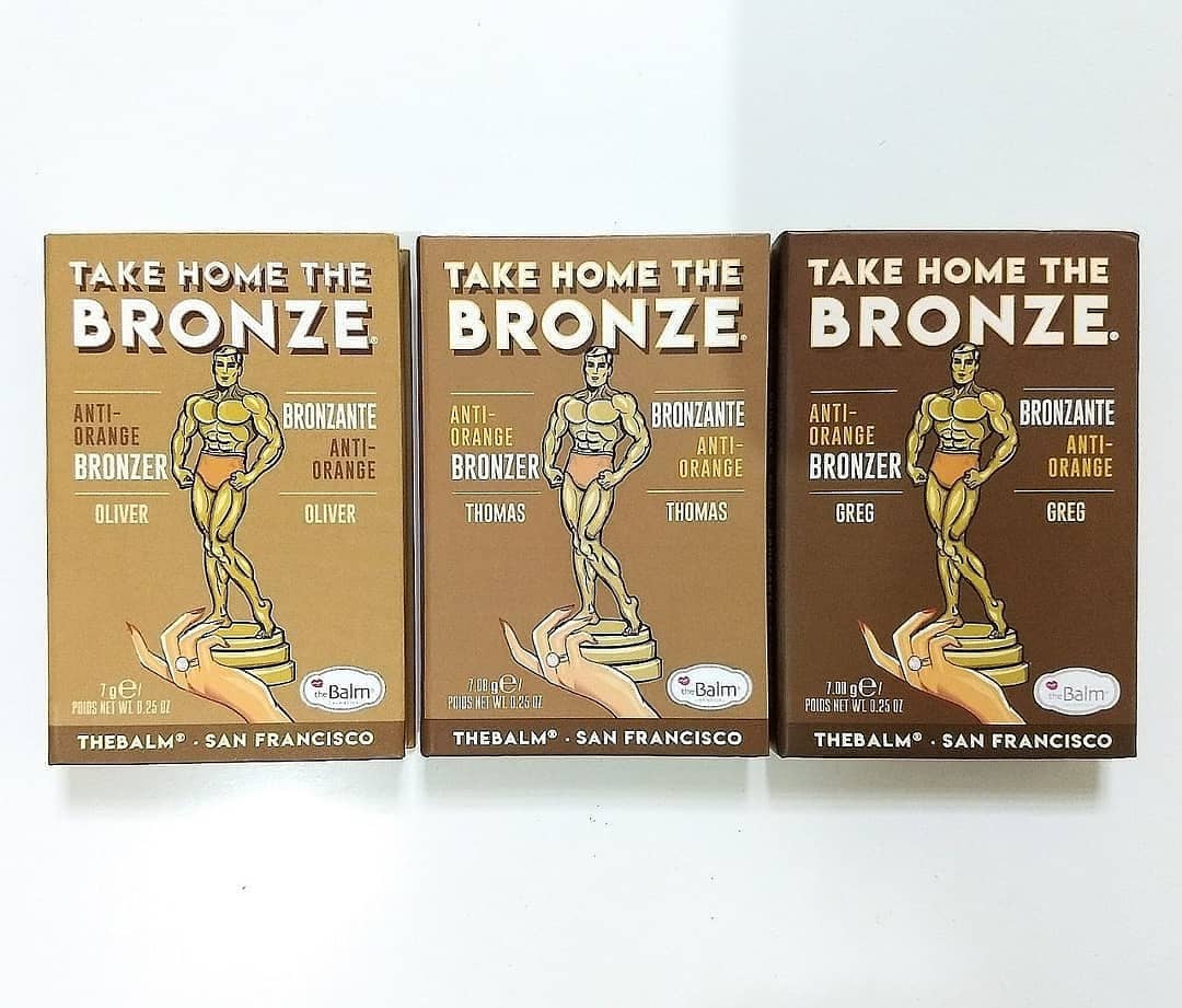 theBalm Cosmetics - Critically acclaimed for it's high-pigment and easy to blend formula, Take Home the Bronze is a must have. 
​
​Phot Cred: @impersonalbeauty