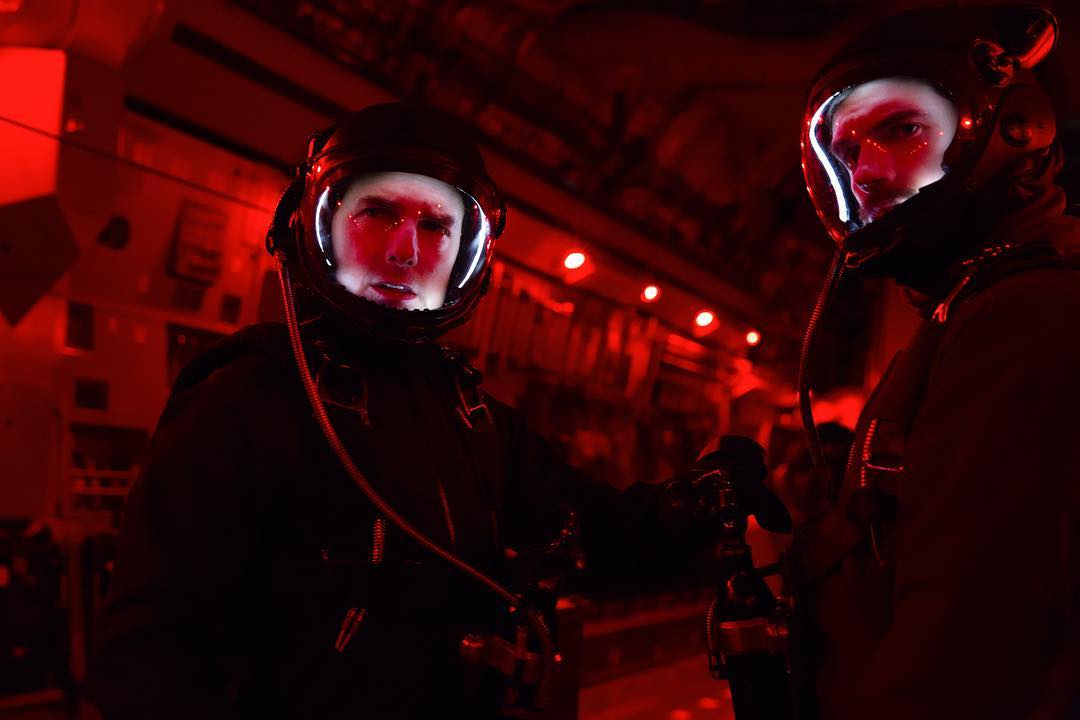 Tom Cruise - Halo jump #MissionImpossible Fallout