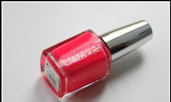 Неон, да еще и с лампочкой! New CID Light-up Nail Polish в оттенке Cherry Pie