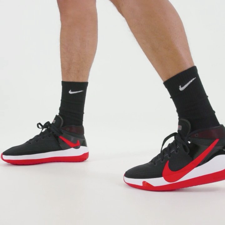 𝐅𝐔𝐍𝐊𝐘 𝐃𝐔𝐍𝐊𝐘 - Nike KD 13 / 11990₽
⠀
Мужские баскетбольные кроссовки премиум уровня. 13-я именная модель звезды НБА Кевина Дюранта. Лёгкий и эластичный материал верха. Инновационное размещение аморт...