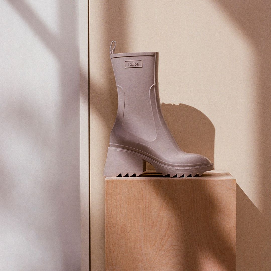 Chloé - Our weatherproof Betty boots are ready for whatever the season holds. Are you?

Available in boutiques

#CHLOE