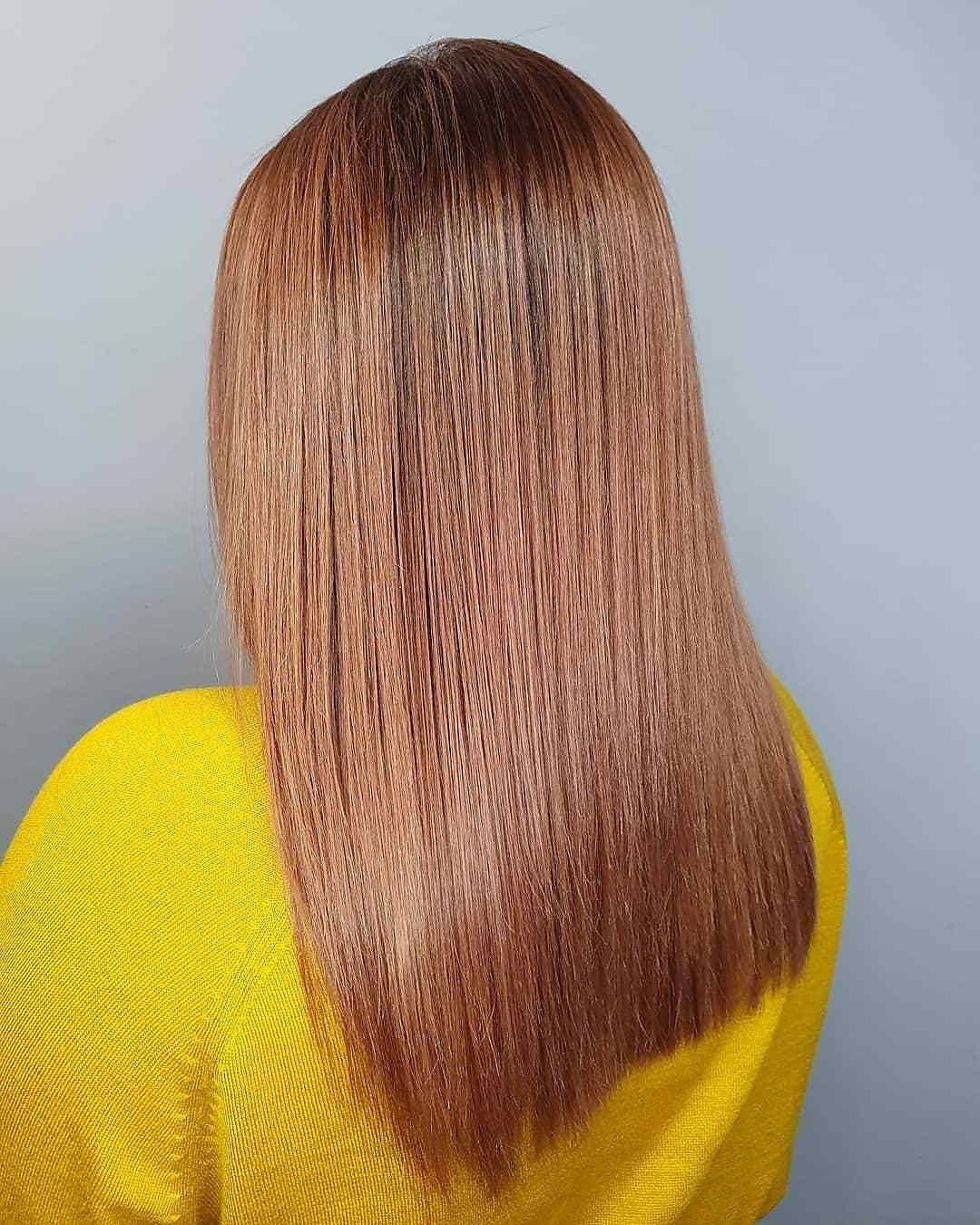 Schwarzkopf Professional - This warmth is to DYE for! 😍
*Formula* 👉 @paulospitsilidis toned previously blonde hair with #IGORAVIBRANCE: Roots – 6-12 + 8-11 + 8-19 with 3% Developer. Lengths – 9.5 - 49...
