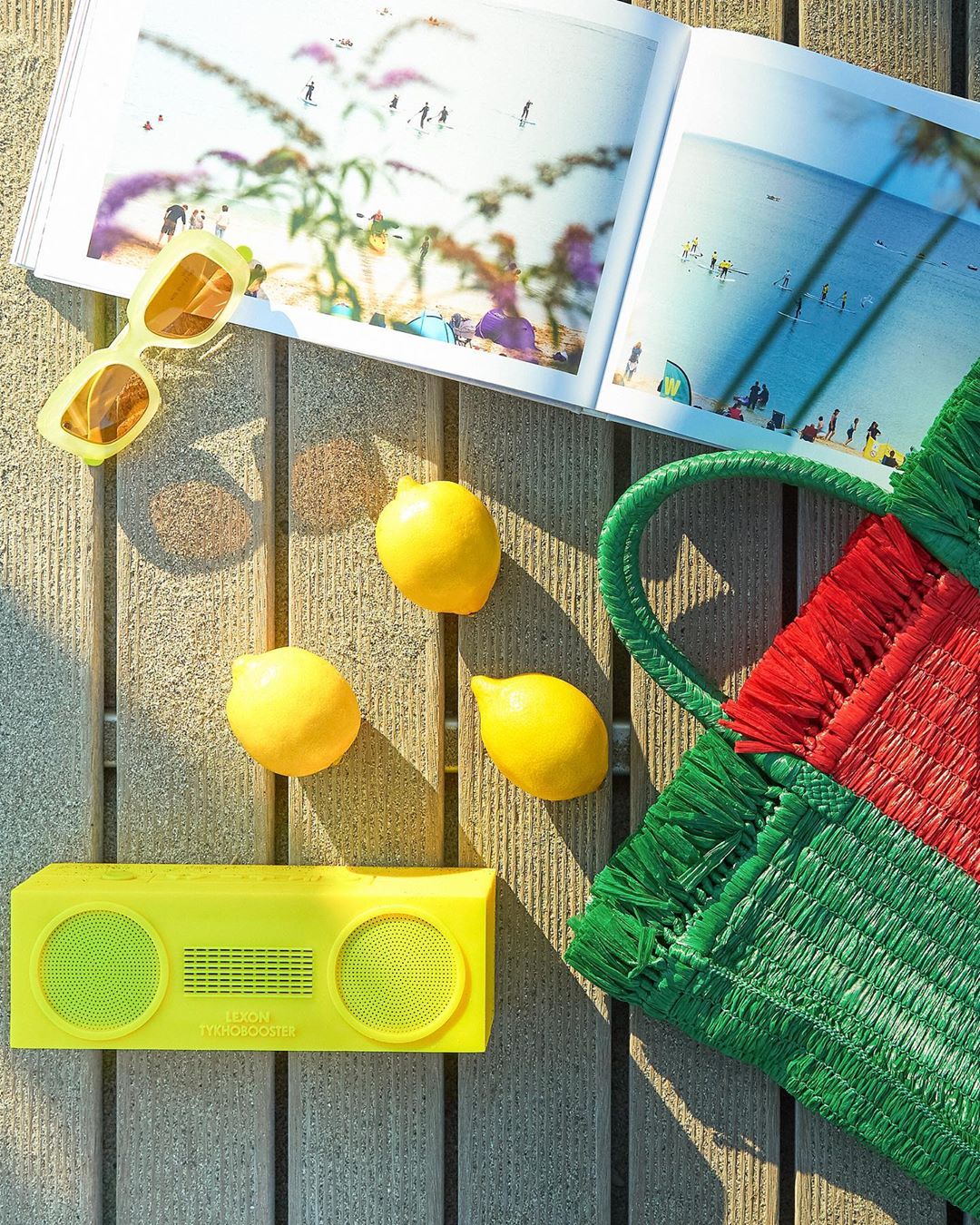 YOOX - Ready to chill and do some poolside reading. One of the best ways to relax on a summer holiday xx D
