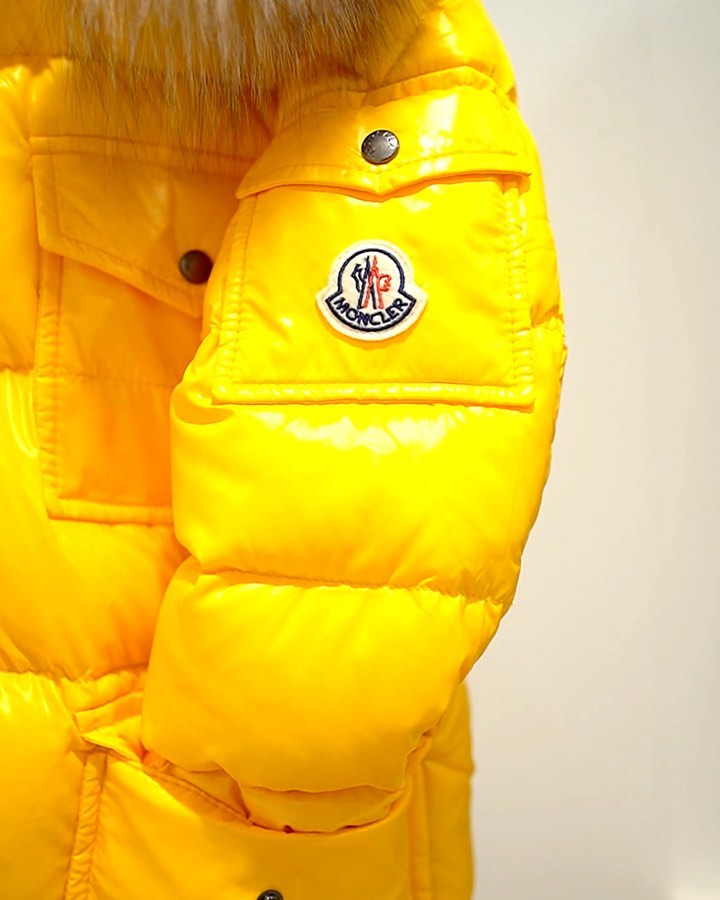 ОДЕЖДА ДЛЯ ДЕТЕЙ И МАМ - Подборка детской верхней одежды — #Moncler. Итальянские куртки, получившие известность по всему миру, радуют своим качеством и дизайном еще со времен основания компании в мал...