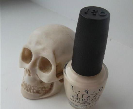 OPI Mi Vampiro es Buff - reseña