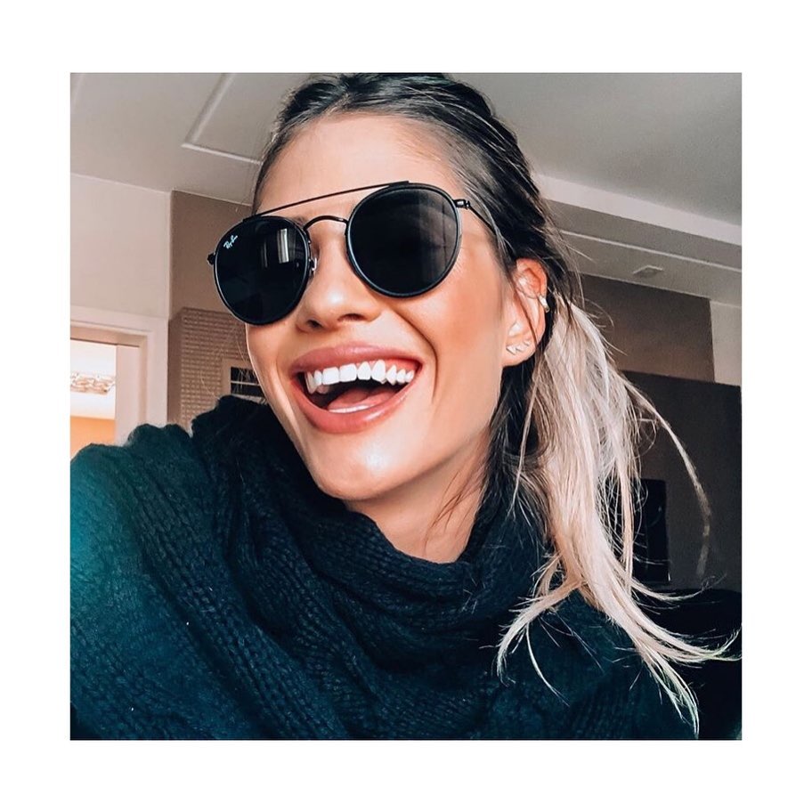 Слепая Курица Оптика - Модель Ray-Ban RB3647N 
При покупке в нашем интернет-магазине до 21 мая действует специальная скидка 20 процентов и дополнительная скидка 4 процента на весь ассортимент .
 Ждём...
