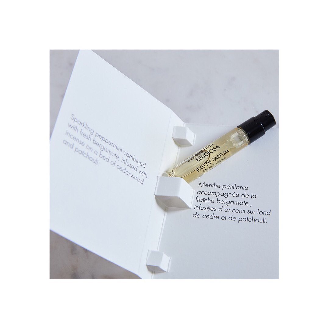 ROOS & ROOS Parfums - A sample a day
.
.
.
#roosandroos #hauteparfumerie #libertéégalitéféminité #parfumsdexception #luxuryfragrance #fragrancecollection #frenchcreator #eshop #scents #samples