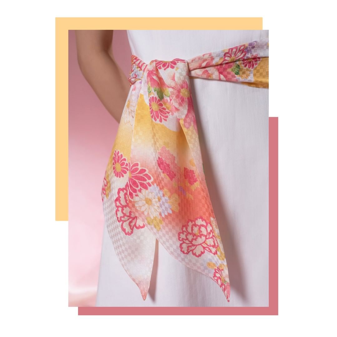 Cacharel - FOULARD FRIDA ⁠
♡imprimé exclusif CANDY POP ☀️⁠
♡100% FIBRES NATURELLES⁠
♡MADE IN FRANCE ⁠
⁠
À retrouver en exclusivité sur Cacharel.fr⁠
⁠
#Cacharel #CacharelParis #Nouvelleco #NouvelleCo...