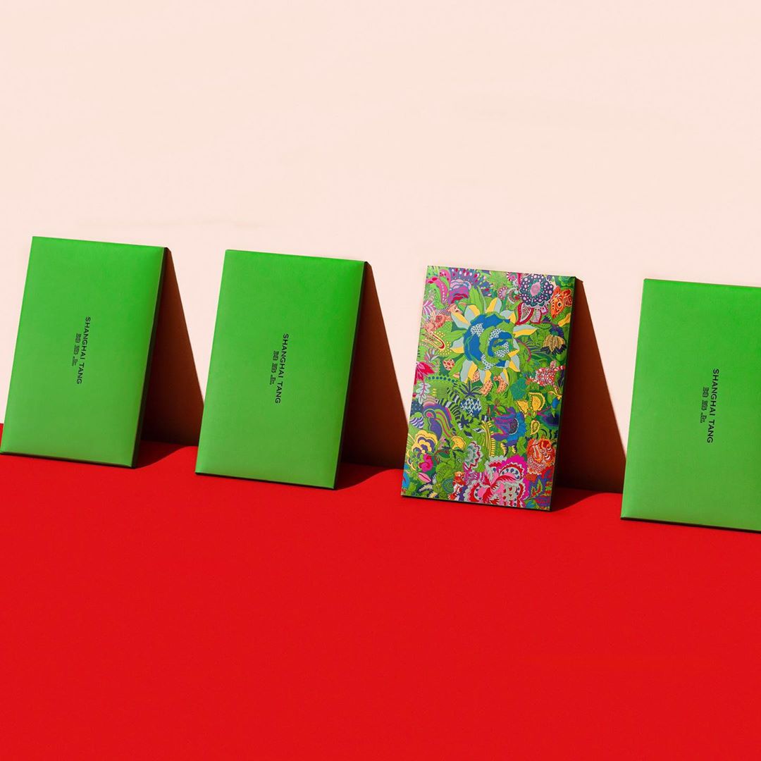 Shanghai Tang - Not a one-off packaging, it’s a @shanghaitang folder.⁠
⁠
你的上海灘文件夾 ♻️⁠
⁠
#ShanghaiTang #滩海上 #SHT #SHTZodiac #ChineseZodiac⁠⠀⁠⠀
#SHTAccessories #SHTScarves #SHTGifting #SHTGifts