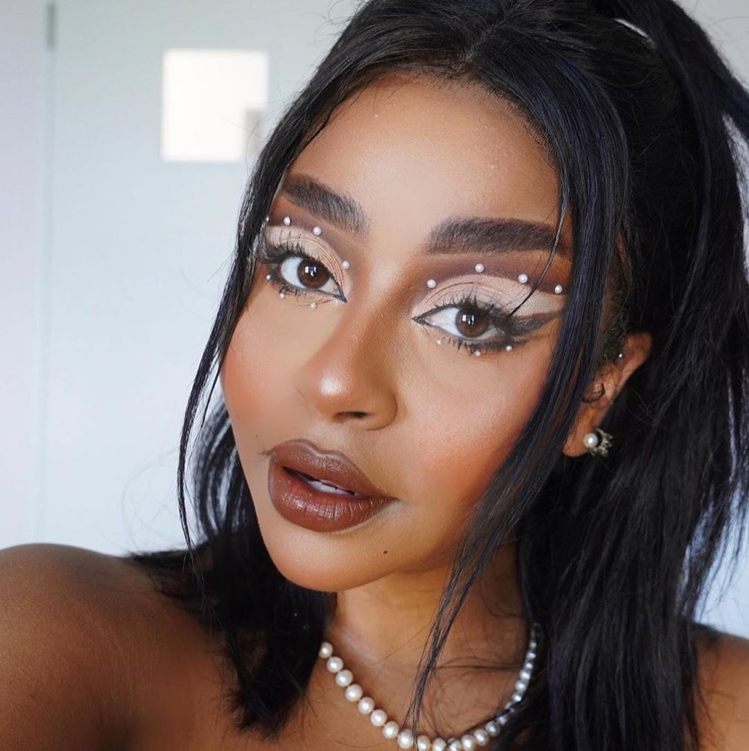 NYX Professional Makeup - We stan a lil sparkle ✨ @hairaconda slays this euphoric #MOTD with our Fill & Fluff Eyebrow Pomade Pencil + Epic Ink Liner + Filler Instinct Plumping Lip Color in ‘Sugar Pie’... NYX Professional Makeup - We stan a lil sparkle ✨ @hairaconda slays this euphoric #MOTD with our Fill & Fluff Eyebrow Pomade Pencil + Epic Ink Liner + Filler Instinct Plumping Lip Color in ‘Sugar Pie’...