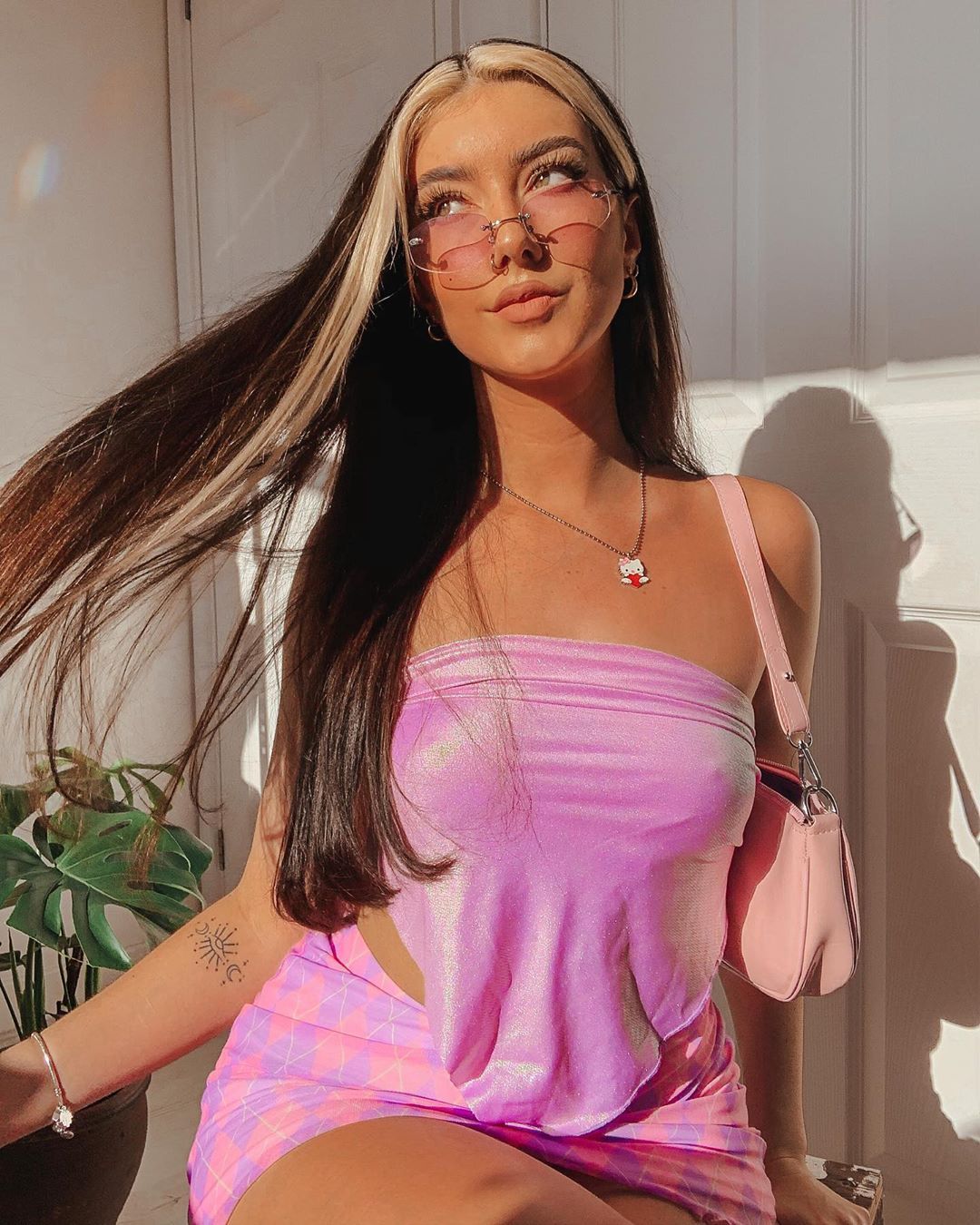 ZAFUL.com - Pink vibes.💫💫 @yviescarlet . Tap to shop or shop via the 🔗 in bio.⁣⁣⁣⁣⁣⁣⁣⁣⁣⁣⁣⁣⁣
.⁣⁣⁣⁣⁣⁣⁣⁣⁣⁣⁣⁣⁣
⁣⁣⁣⁣⁣⁣⁣⁣⁣⁣⁣⁣⁣
Search ID: 468498201 (Bag)⁣
⁣⁣⁣⁣⁣
.⁣⁣⁣⁣⁣⁣⁣⁣⁣⁣⁣⁣⁣
⚡Discount code: PZF520 (18% of...