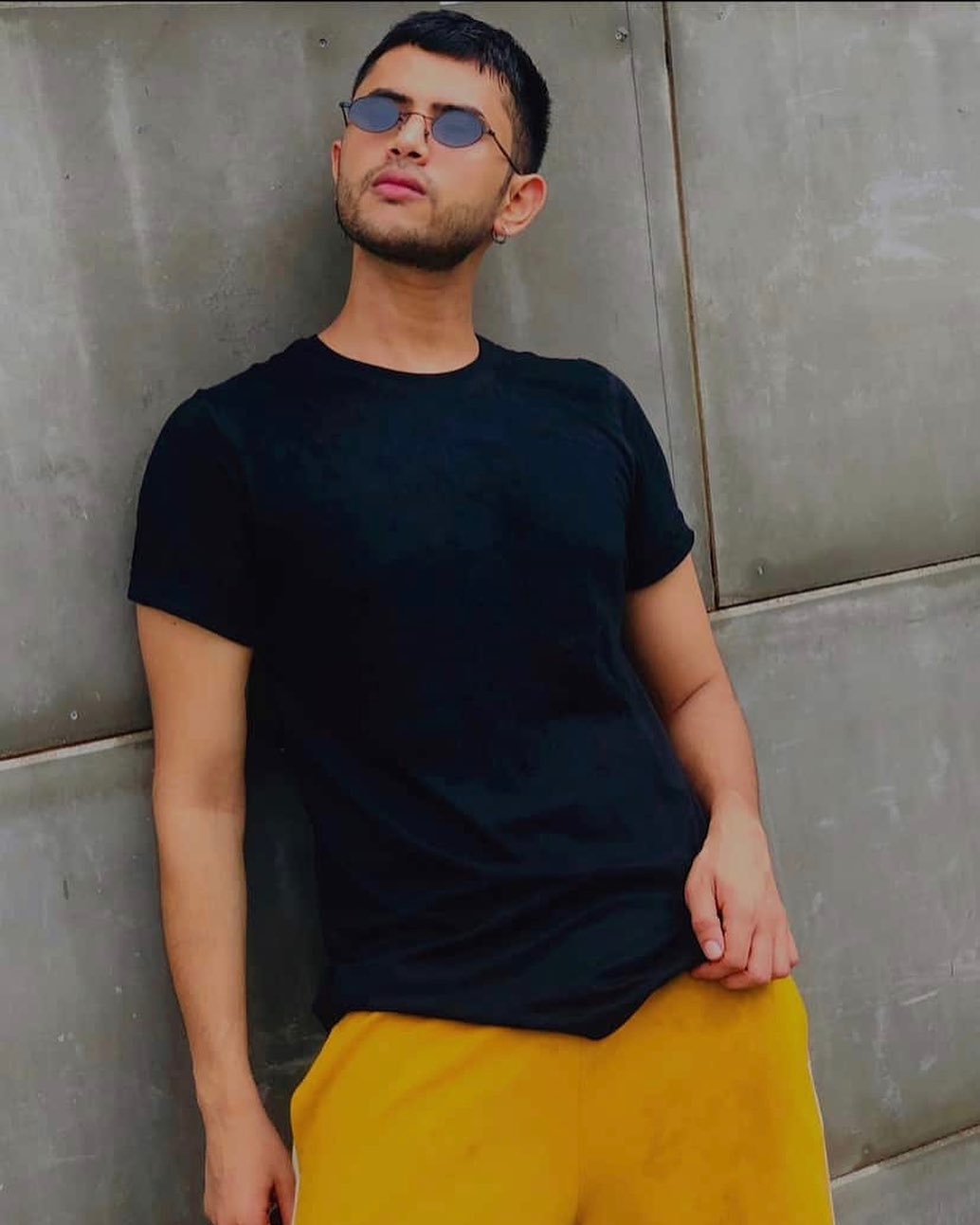 MYNTRA - Basic tees with pop colour trousers are what you need to ace this new season. Are you game?
📸 @urban.lad
Look up product code: 10360085 / 8418927 / 11351558
For more on-point looks, styling h...