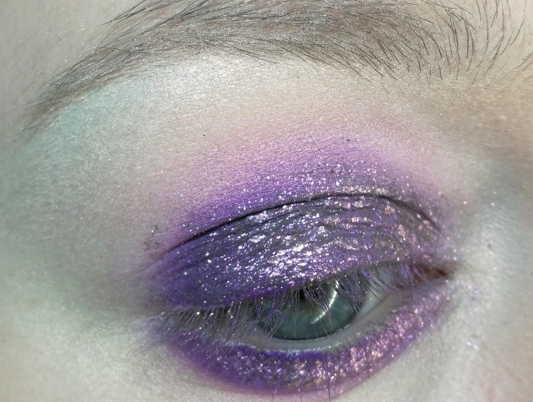 Перманент губ пигменты. Пигменты отзывы. Elian тени рассыпчатые interstellar. Elian russia eyeconic loose pigment тени. Пигменты для перманентного макияжа губ.