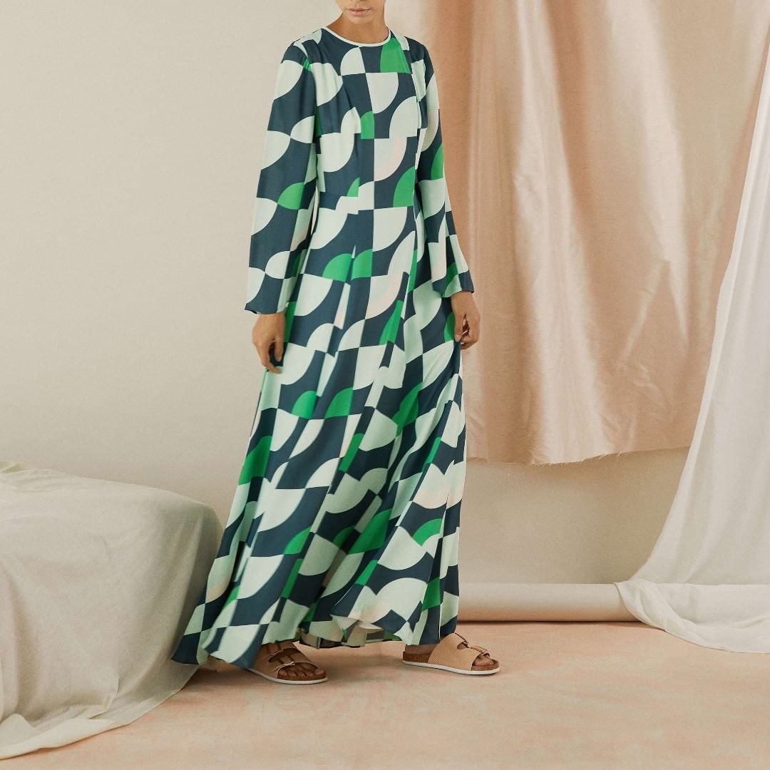 The Luxury Closet - Exclusive Modest wear collection
up to 60% off on brand new pieces 
Shop now 🔗https://bit.ly/3exU8cB 
مجموعة حصرية مميزة مع خصم الى 60٪ 
تسوقي الآن على الموقع والتطبيق 
#ModestWea...