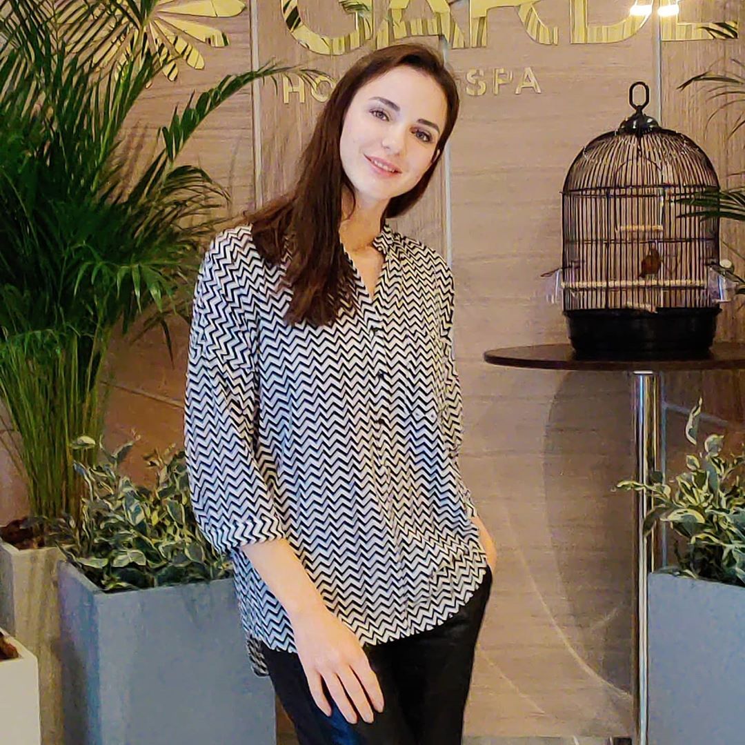 Пудова Ирина - РЕБЁНКУ 10

Организовать детский праздник- невероятная  задача. Но возможная! 

Старшей дочери исполнилось 10, первый "взрослый" юбилей, понятно, хотелось чего-то классного 🥳

У нас пол...