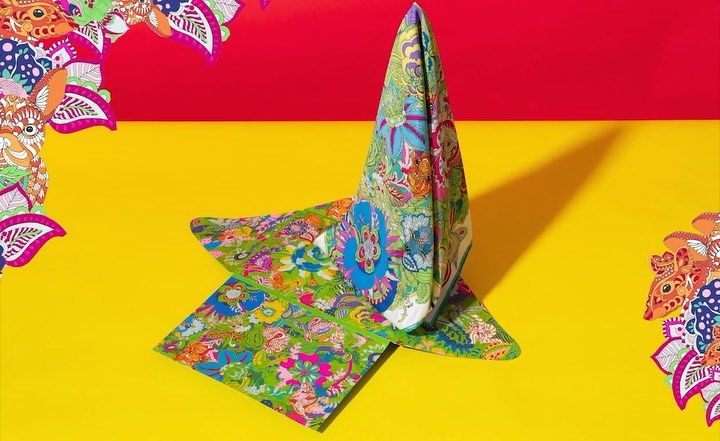Shanghai Tang - Let the Hide-and-Seek game unfold! ⁠
⁠
玩轉生肖捉迷藏⁠
⁠
#ShanghaiTang #滩海上 #SHT #SHTZodiac #ChineseZodiac⁠⠀
#SHTAccessories #SHTScarves #SHTGifting #SHTGifts