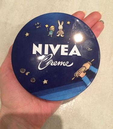 Универсальный увлажняющий крем NIVEA Creme фото