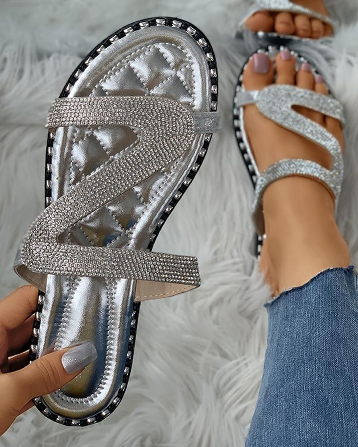 boutiquefeel_official - Diamante Cutout Open Toe Flat Sliders⁠
Click https://www.boutiquefeel.com to ⁠
search LZT2707 get more details.⁠
⁠
 #shoes #fashion #summer