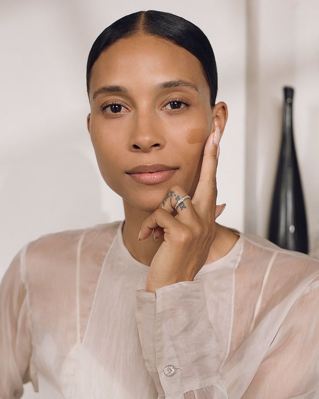 Armani beauty - A radiant "no makeup makeup" look. @TyLynnNguyen wears ultra-lightweight, breathable NEO NUDE FOUNDATION in shade 10 for a refreshed and moisturized complexion. 

 #ArmaniBeauty #Arman...