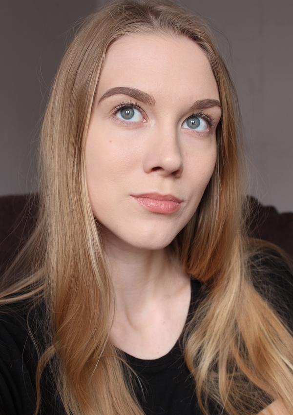 Помады Sisley Phyto Lip Shine Sheer в оттенках 1,2,3,11 и Hydrating Long Lasting Lipstick - L13 - отзыв5 Помады Sisley Phyto Lip Shine Sheer в оттенках 1,2,3,11 и Hydrating Long Lasting Lipstick - L13