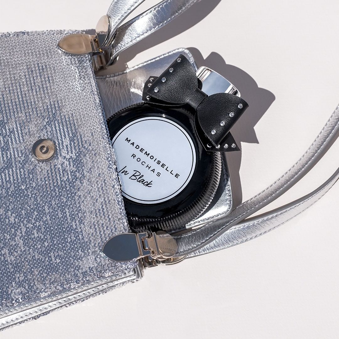 Rochas Paris - MADEMOISELLE ROCHAS IN BLACK

Add a rock'n'roll touch with the new fragrance, Mademoiselle Rochas In Black.

#mademoisellerochasinblack #mademoisellerochas #rochas #rochasperfume #myfre...