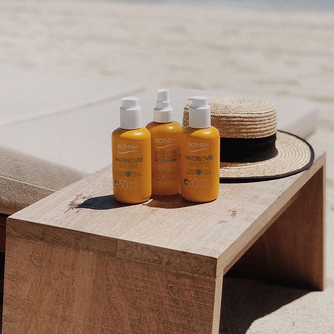 BIOTHERM - Hello sweet summer friends! 

Be a friend to your skin and the oceans this summer, choose our environmentally friendly, eco-responsible AND super protective Waterlovers Sun Care! 

#Biother...