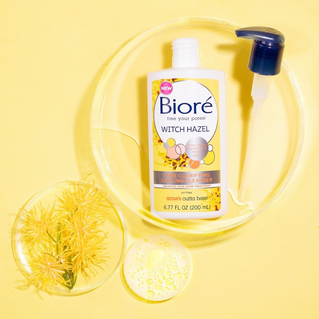 Bioré Skincare - We’re dishing ALL the deets on our Witch Hazel Cleanser! It’s refreshing, cooling, & defends against blemishes before they even start 😱