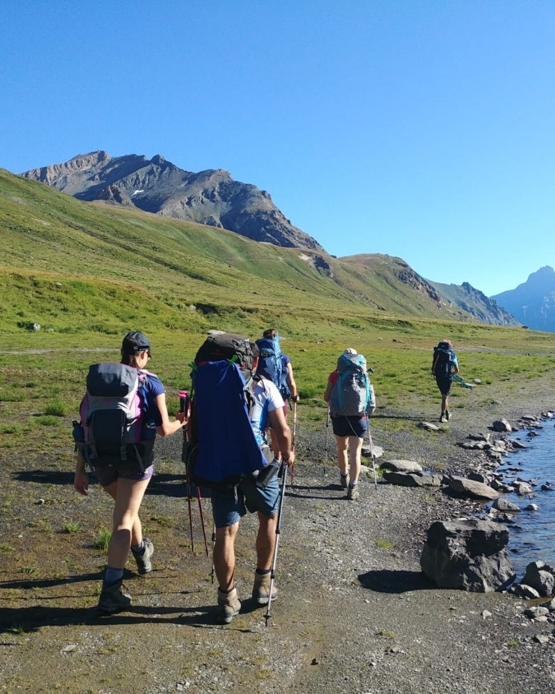 Atlas For Men - Quel est le plus grand nombre de kilomètres que vous ayez parcouru lors d'une randonnée ? 20, 50, 100 km ....++ ?⁠
.⁠
.⁠
.⁠
.⁠
.⁠
.⁠
.⁠
#hiking #mountain #alpes #refuges #trek #hike #b...