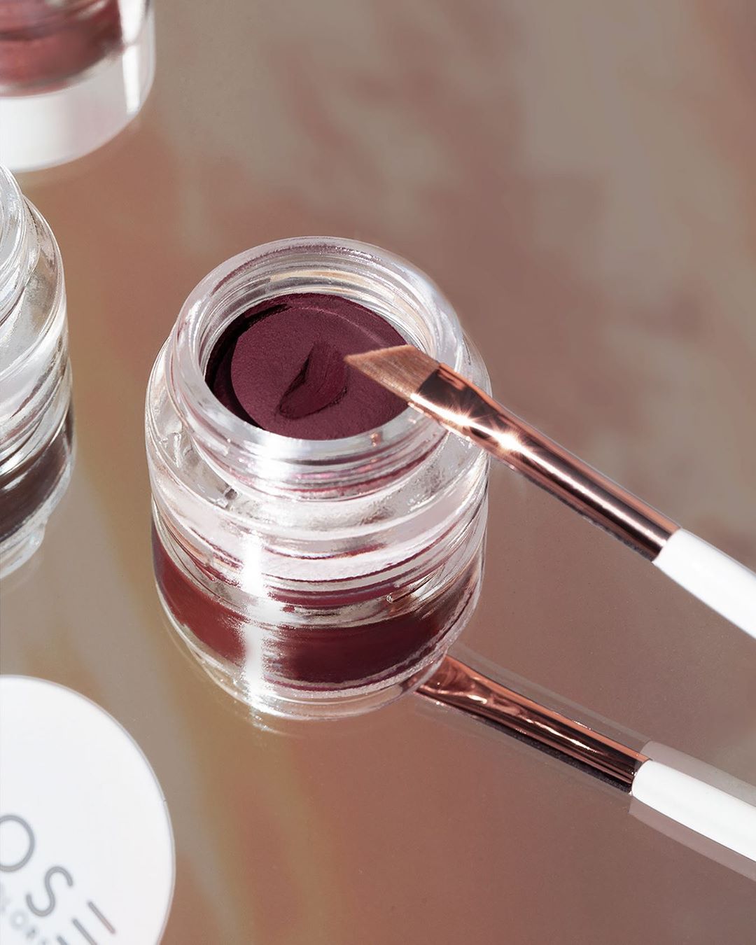 DOSE of COLORS - HIT THE ROAD • CREAM MATTE EYELINER
~ CREAM TO MATTE FINISH
~ EASY TO APPLY
~ LONG WEARING
~ SMUDGE PROOF
~ PAIRS WELL WITH OUR WIGNED LINER BRUSH!

(TAP TO SHOP)

#doseofcolors #eyel...