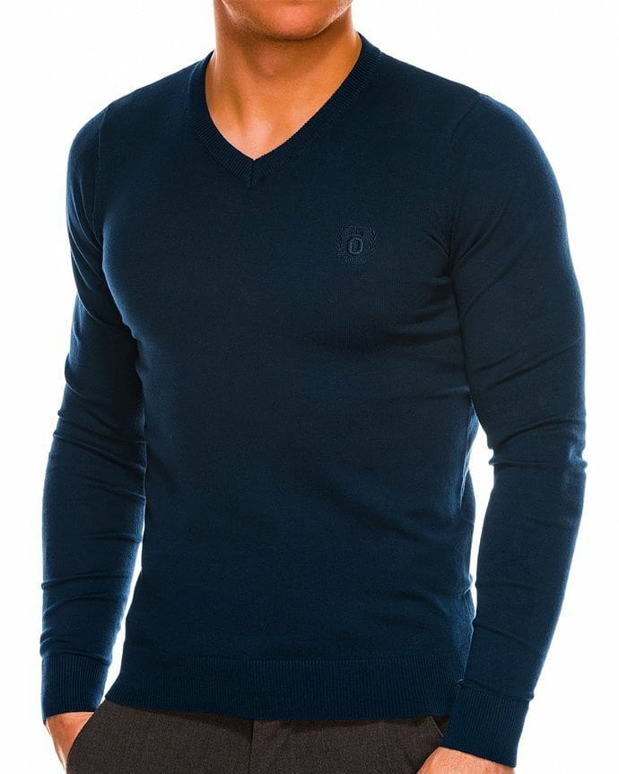 Ombre Ukraine - Класичний светр Е74 – стильна модель, яка зможе доповнити твій образ для будь-якої події.😎
V-образний виріз дає можливість поєднати светр із сорочкою.🔥

Склад: 80% бавовна, 20% нейлон...