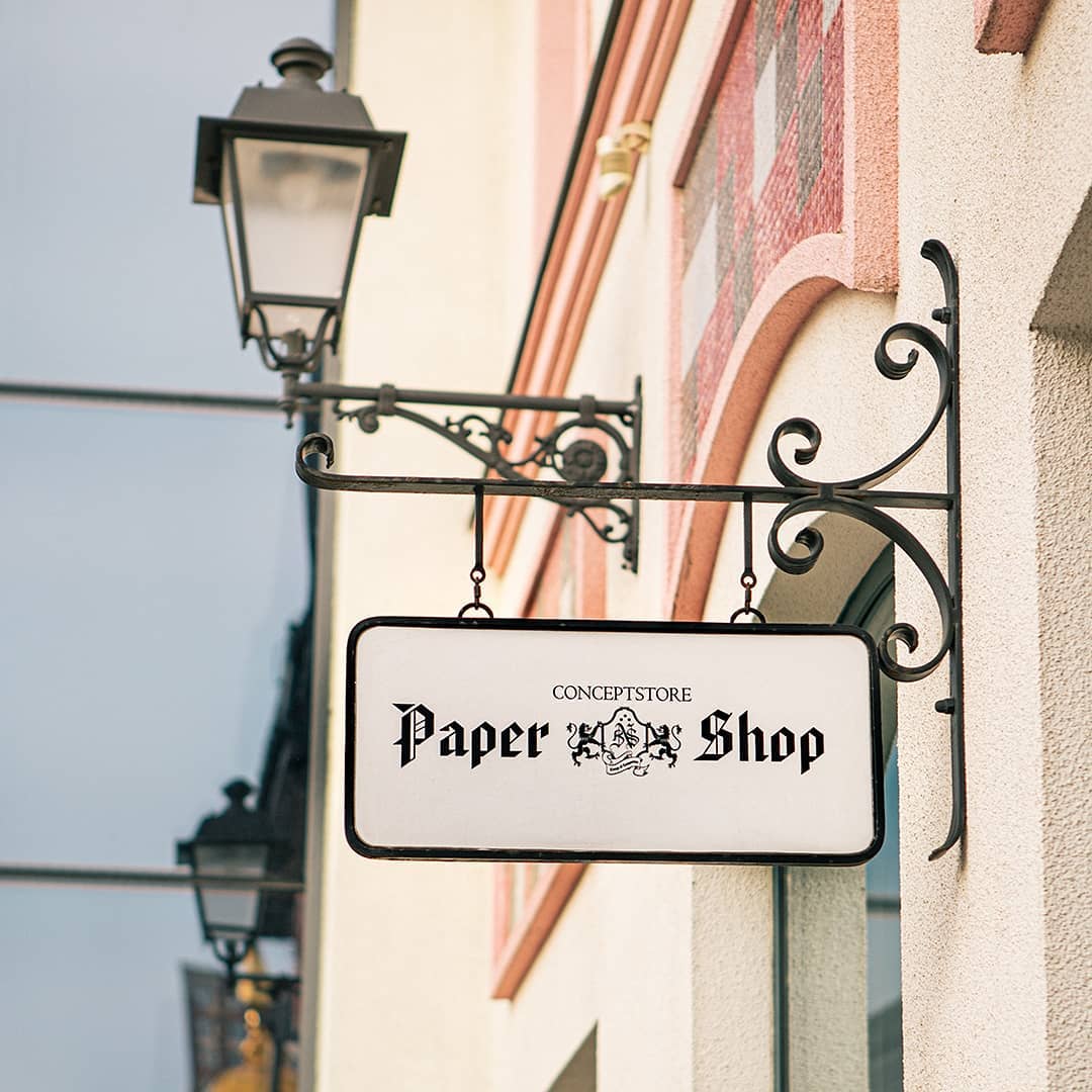 PAPER SHOP CONCEPT STORE - Calvin Klein, Tom Tailor, Tommy Hilfiger, Mexx, Polo Ralph Lauren, Lee Cooper, Karl Lagerfrld, Jimmy Sanders и другие бренды всегда представлены в магазинах Paper Shop! 

А...