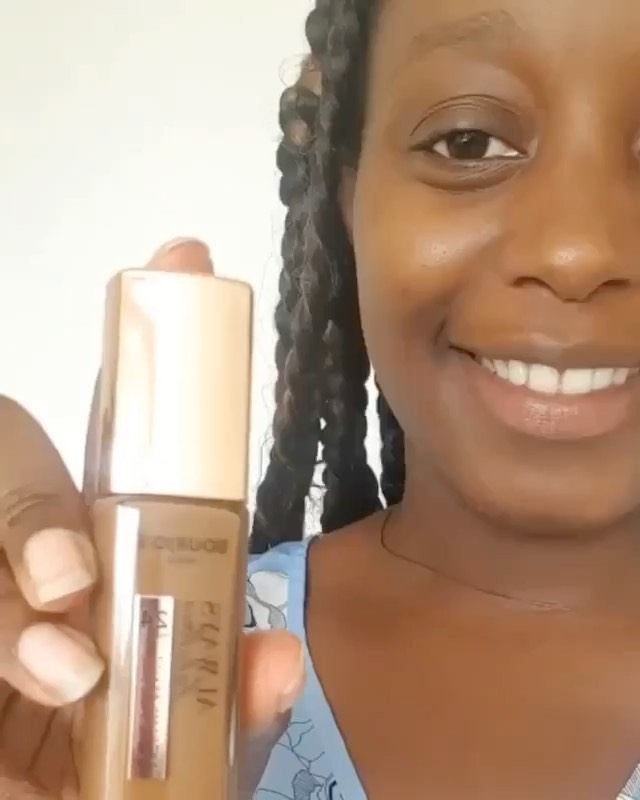 Bourjois Paris - Happy lundi ! On partage avec vous la routine de @bee.zoara avec le fond de teint et l'anticernes Always Fabulous, bien pratiques pour les petits matins ! ✨ 
Bon début de semaine ❤️...