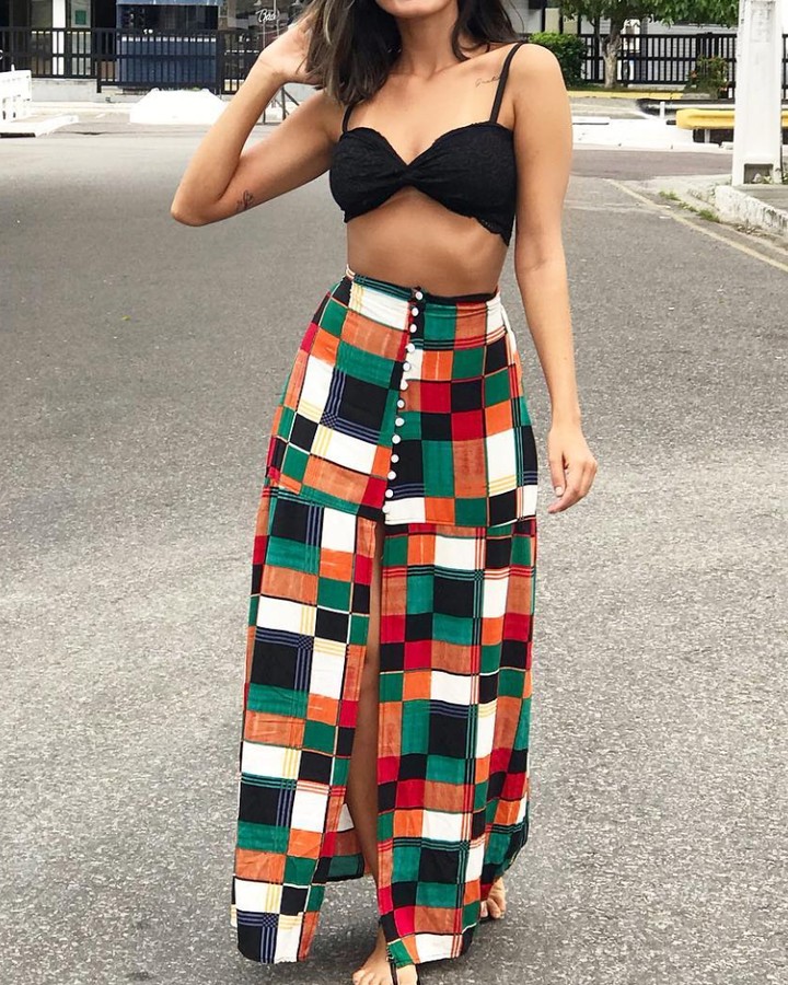 CHIQUEDOLL🎀 - ❤️❤️❤️❤️❤️❤️❤️❤️⁠
#skirt #Half-lengthskirt #Check #color #sexy #fashion # #style #ootd #love #instagood #instafashion #beautiful #beauty #shopping #casual