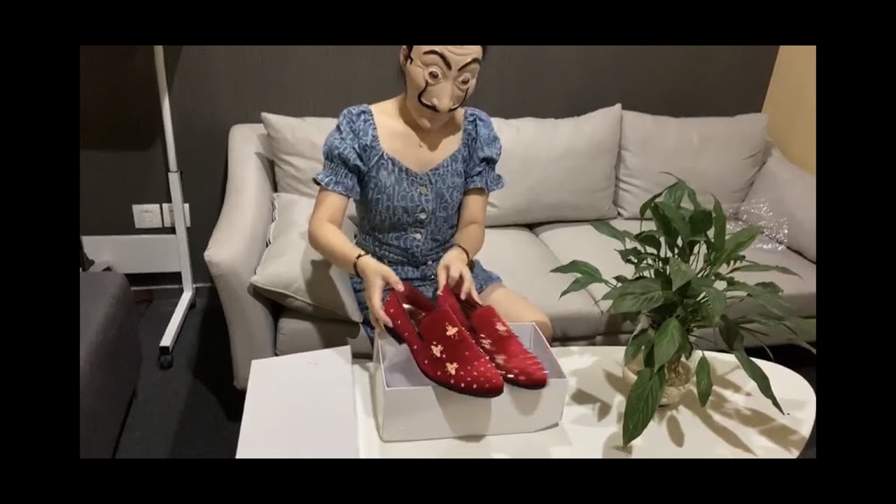 Money Heist is watching you-Open box video of red velvet rivet loafer shoes and money heist mask