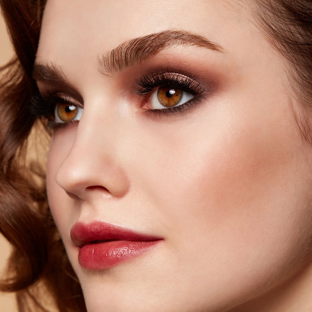 ARTDECO - Red lips and dramatic eyes - this is what we call a perfect look for beautiful autumn days. 😍 ⠀⠀⠀⠀⠀⠀⠀⠀⠀
⠀⠀⠀⠀⠀⠀⠀⠀⠀
Products used:⠀⠀⠀⠀⠀⠀⠀⠀⠀
Eye Designer Refill N°21A golden days⠀⠀⠀⠀⠀⠀⠀⠀⠀
Eyesh...