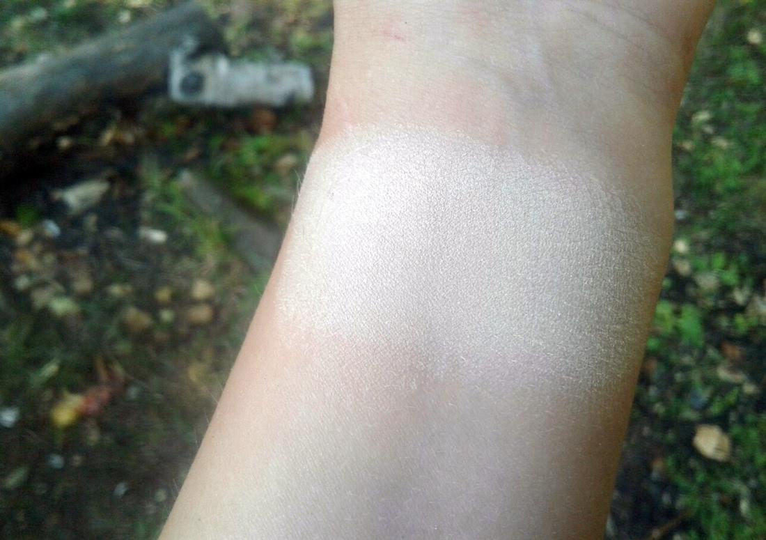 Пудра Catrice Colour Neutralizer Mattifying Powder: Пудра Catrice Colour Neutralizer Mattifying Powder: