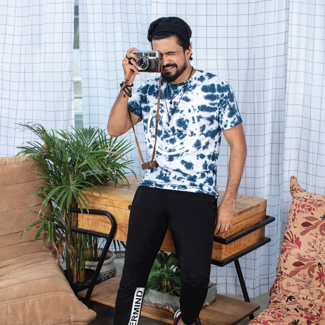 Lifestyle Stores - Getting bored at home? Set up a fun photo shoot wearing a cool printed tie dye t-shirt by Smiley World from Lifestyle.
.
Get UPTO 50% OFF on your favorite brands and trends in mensw...