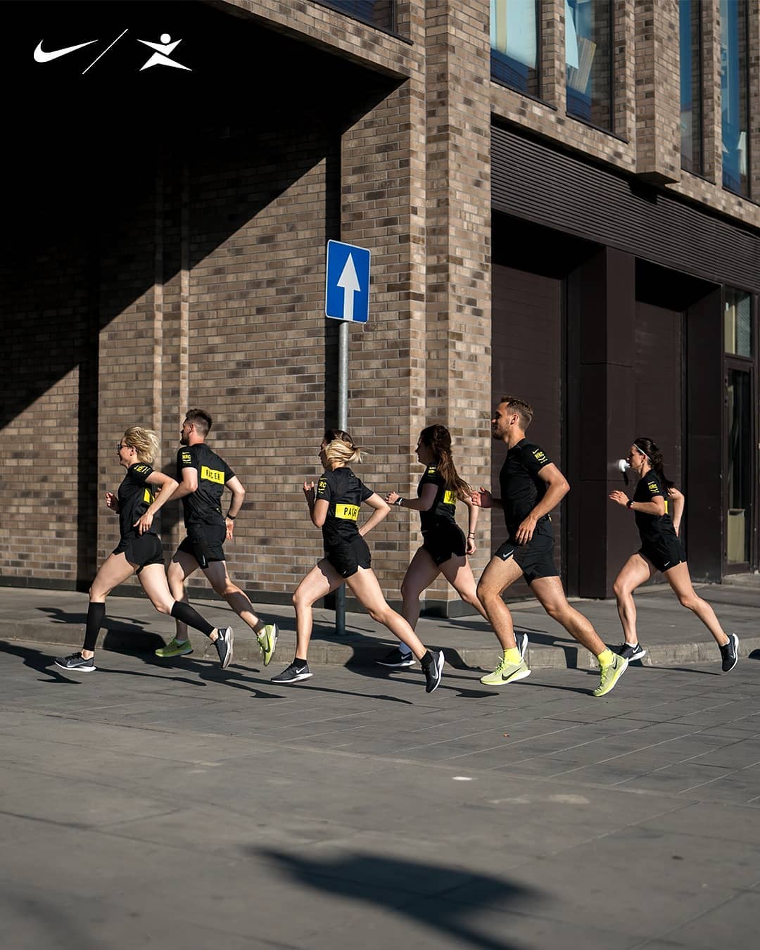 Спортмастер - Наскучило бегать по одним и тем же маршрутам? Открой новые вместе с проектом Nike и Спортмастер «Город для бега»!
⠀
Присоединяйся к движению, стань частью бегового сообщества в своем г...