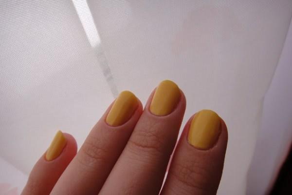 Миссия выполнима или Chanel Le Vernis Nail Mimosa 577