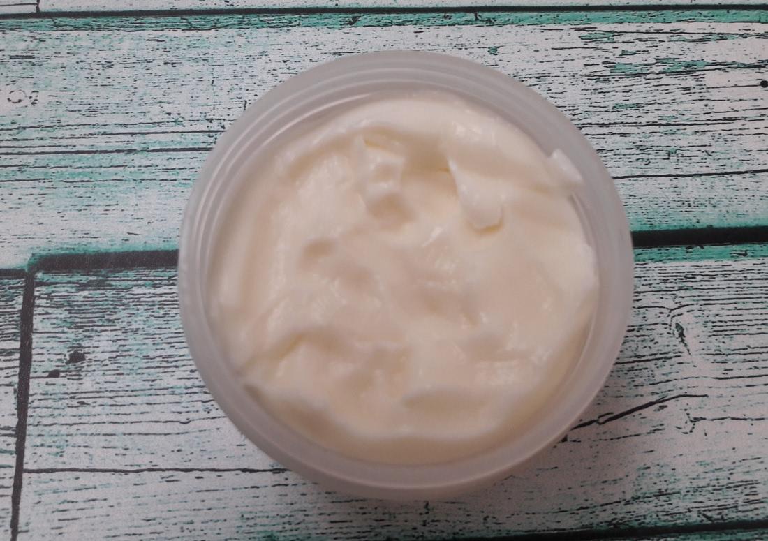 Защита и питание кожи лица в непогоду с Elizavecca Milky Piggy Origin Ma Cream