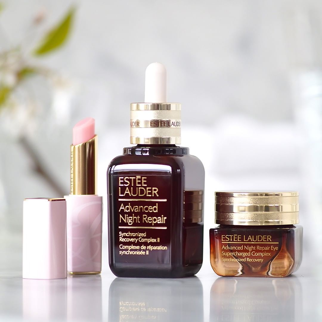 Estée Lauder - Don't let thoughts of Monday steal your Sunday! 💫  Our #PureColorEnvy  Color Replenish Lip Balm, number one #serum #AdvancedNightRepair and Advanced Night Repair Supercharged Eye Compl...