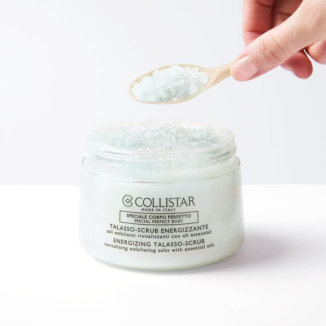 Collistar Italia - "Essenze energizzanti donano un immediato senso di vigore e dinamismo". Stiamo parlando di TALASSO-SCRUB ENERGIZZANTE, un’esclusiva miscela di 90 tipi di sali marini immersi in un c...
